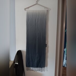 TIE RACK Wool Gauze Ombre Blue Grey Padhmina Style Scarf